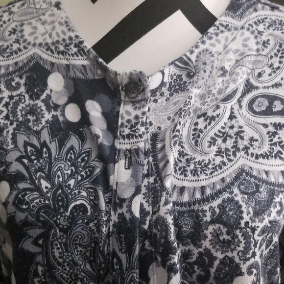 Sharagano Cardigan Sweater - Picture 2 of 3